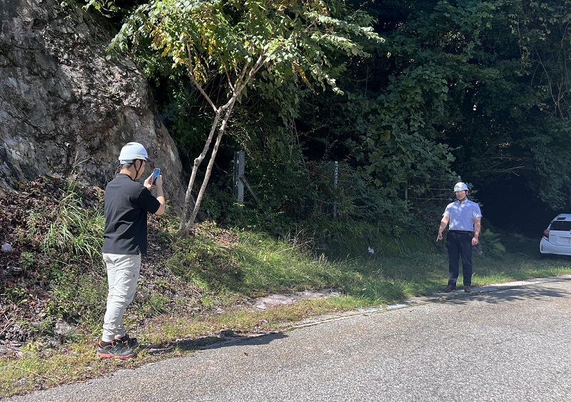 ①位置決めの様子